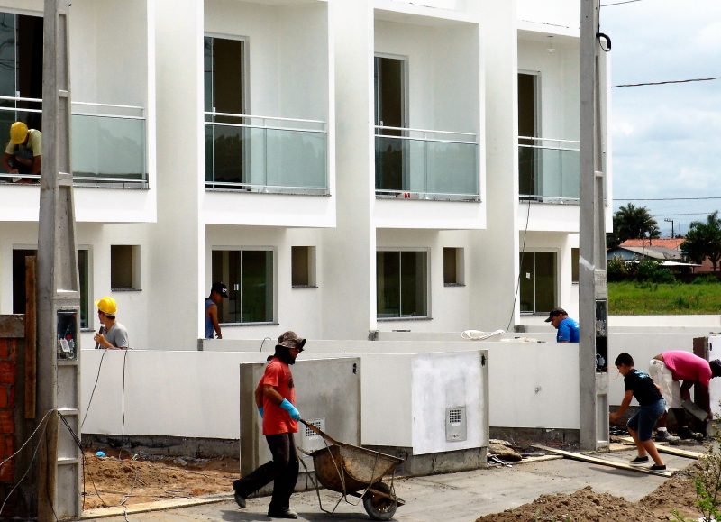 Construção de habitação do programa Minha Casa, Minha Vida