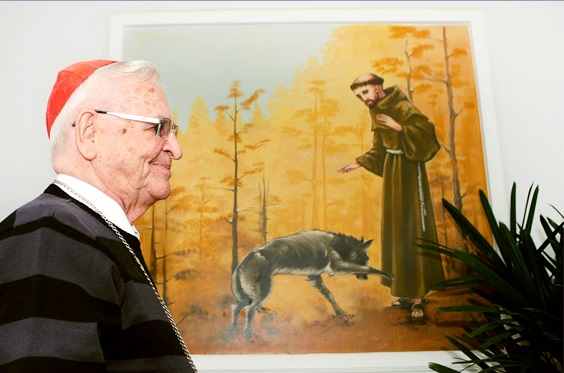 Catarinense dom Paulo Evaristo Arns, que lutou contra a ditadura, será homenageado