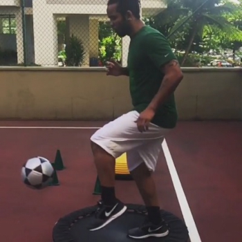 Lei de Segurança Nacional na China pune o maior magnata da mídia no país. E se fosse aqui?