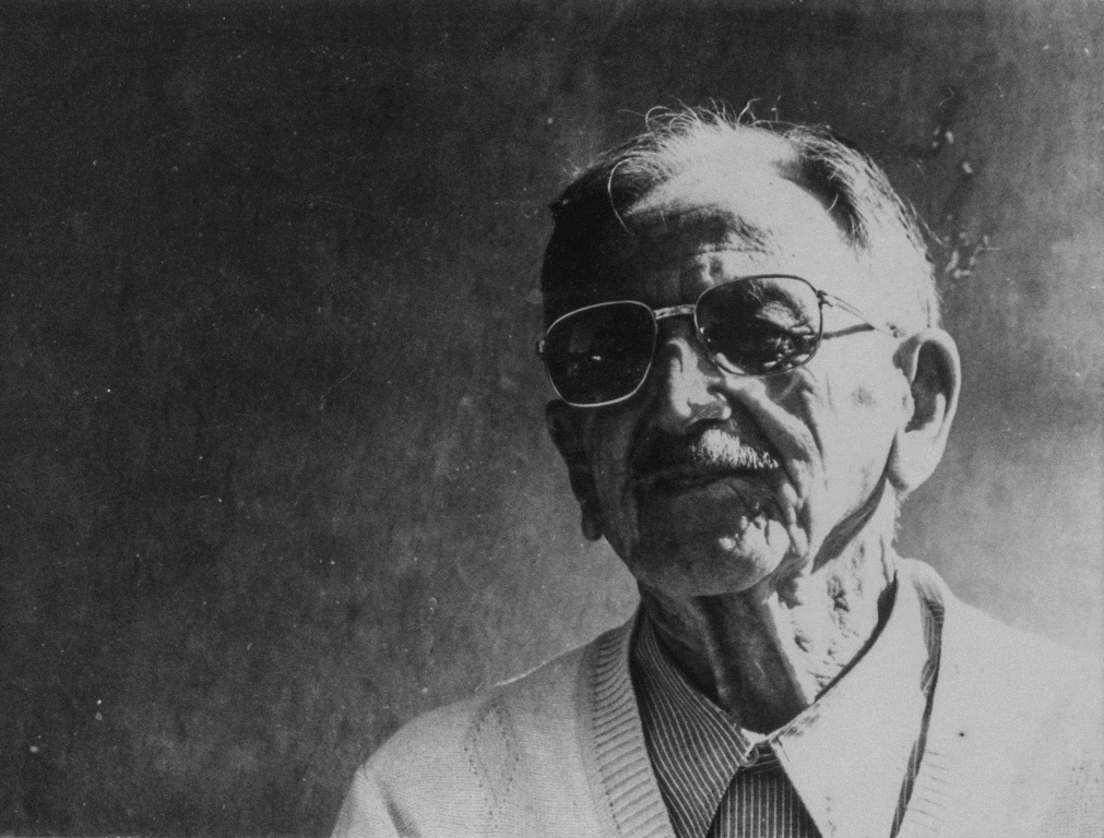 Folclorista Franklin Cascaes gostava de contar os causos dos moradores mais perif&eacute;ricos da Ilha de Santa Catarina – Foto: S&eacute;rgio Vignes/Divulga&ccedil;&atilde;o/ND