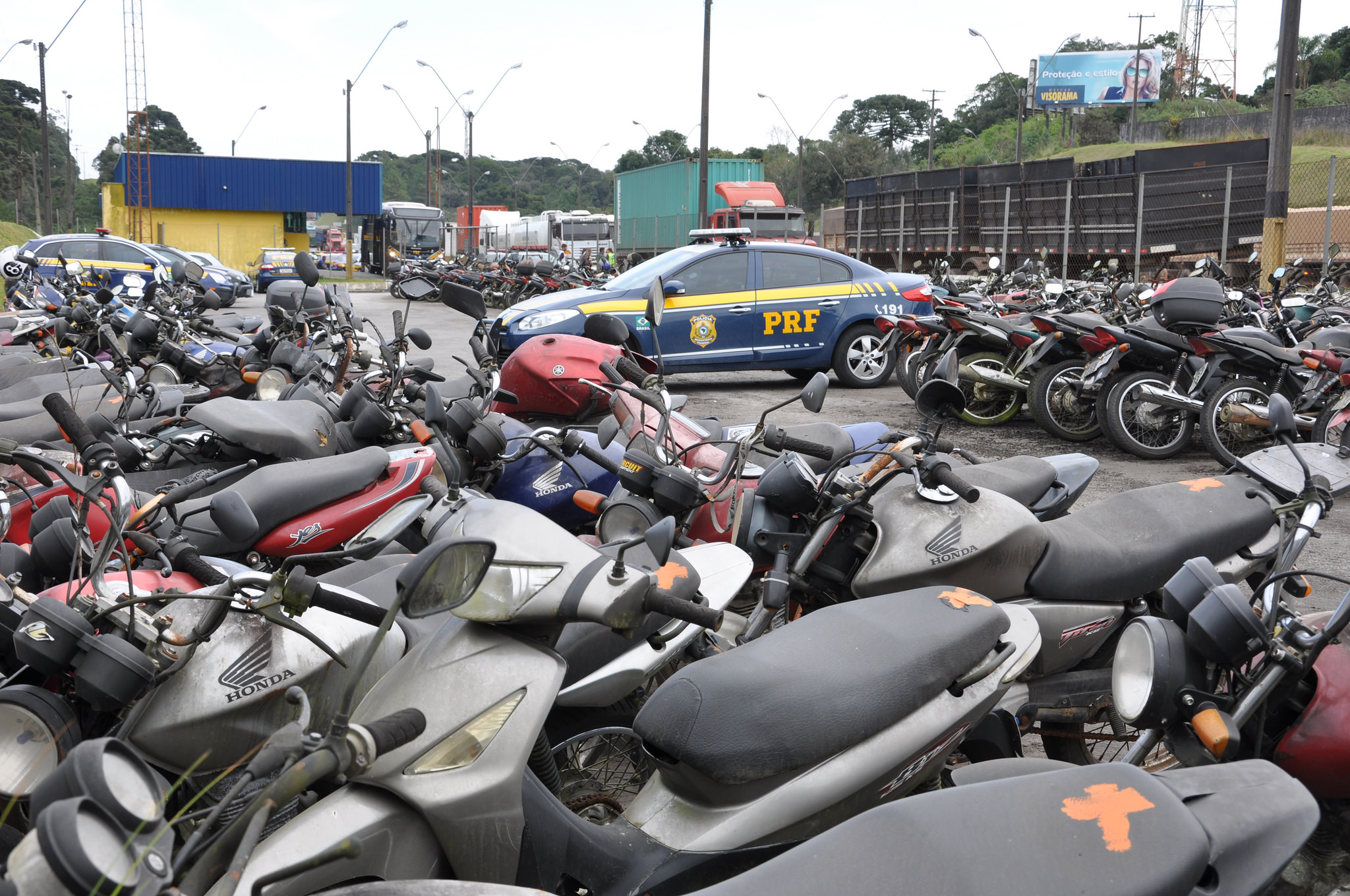 Com lances a partir de r$ 150, prf promove leilão de motos e carros retidos em são josé