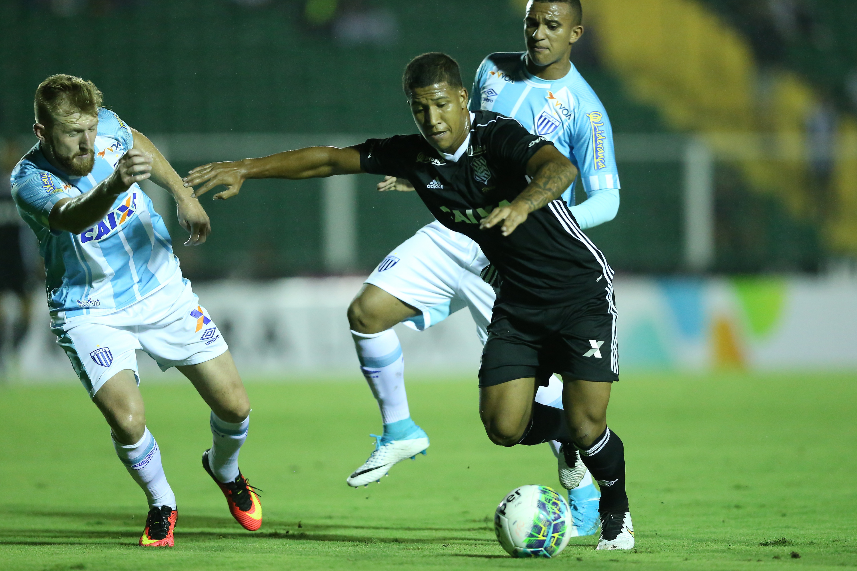 VÍDEO: Mbappé faz gol fenomenal e deixa goleiro boquiaberto na Liga dos  Campeões