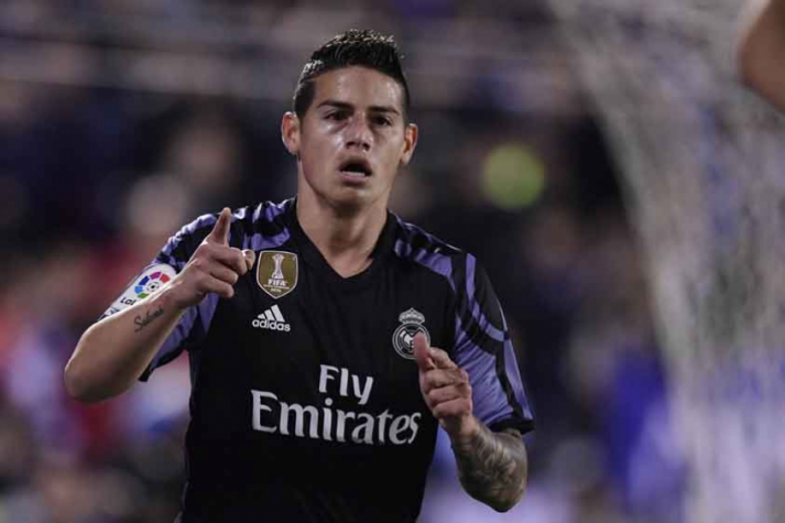 Serpente muda vida de goleiro e filho do 'Animal' some: a inusitada semana do esporte