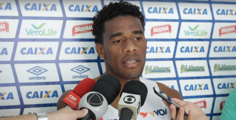 Betão se mostrou confiante em reverter a vantagem da Chape - TV Avaí/Divulgação