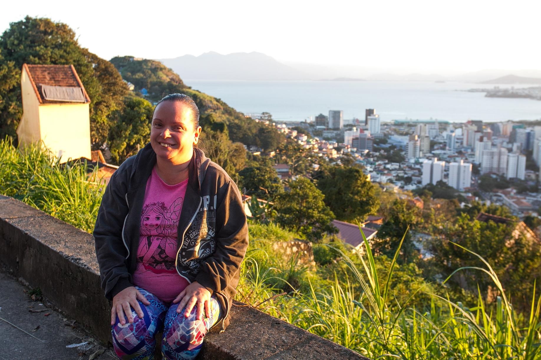 Marilene Cardoso Florentina se lembra do tempo em que conhecia todos no Monte Serrat - Marco Santiago/ND