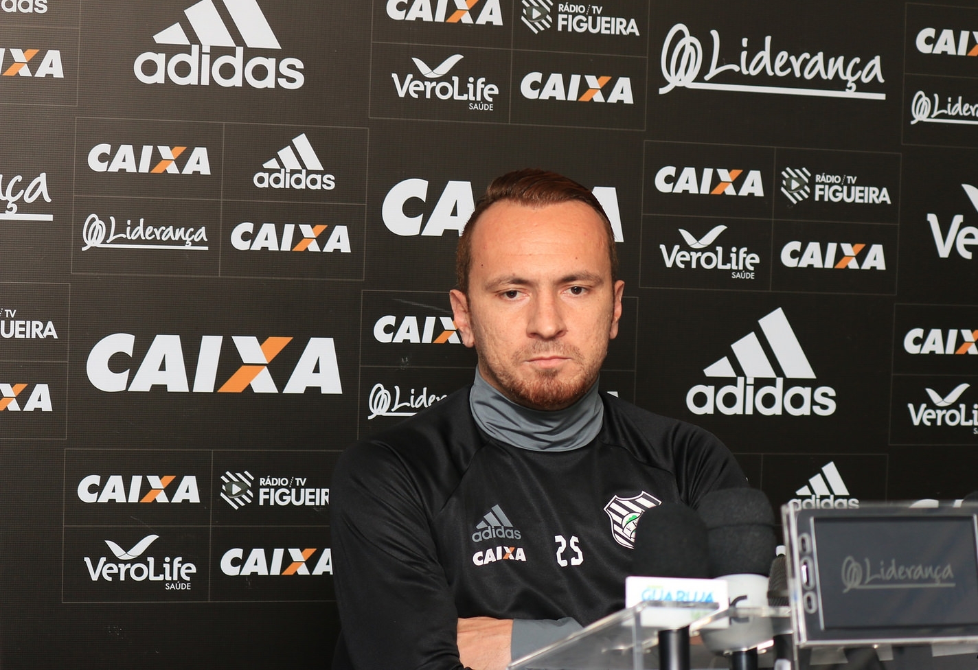 Zé Love disse que referência a 90 dias não tinha a ver com salários atrasados - Luiz Henrique/Figueirense F.C.