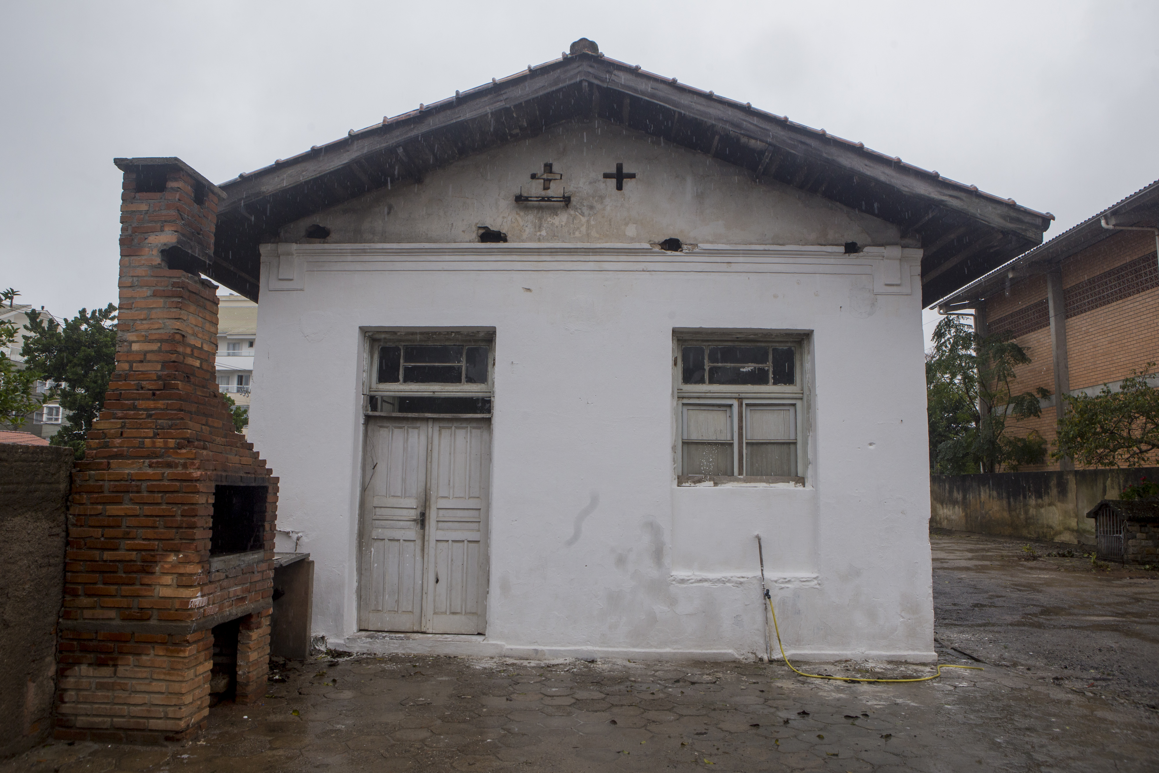 Casarão do Campeche pode virar memorial do piloto e do pescador, em Florianópolis
