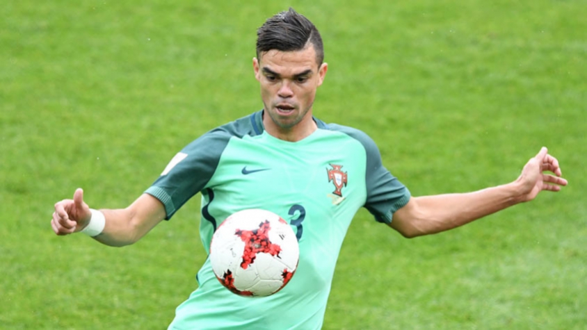 Pepe analisou vitória de Portugal (Foto: AFP)