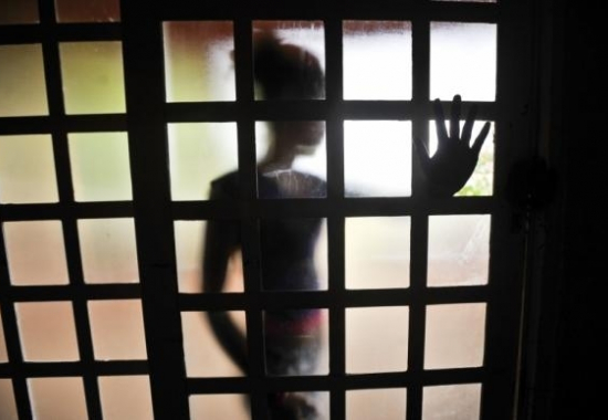 Menina de 12 anos é estuprada por 22 homens durante sete meses na Índia