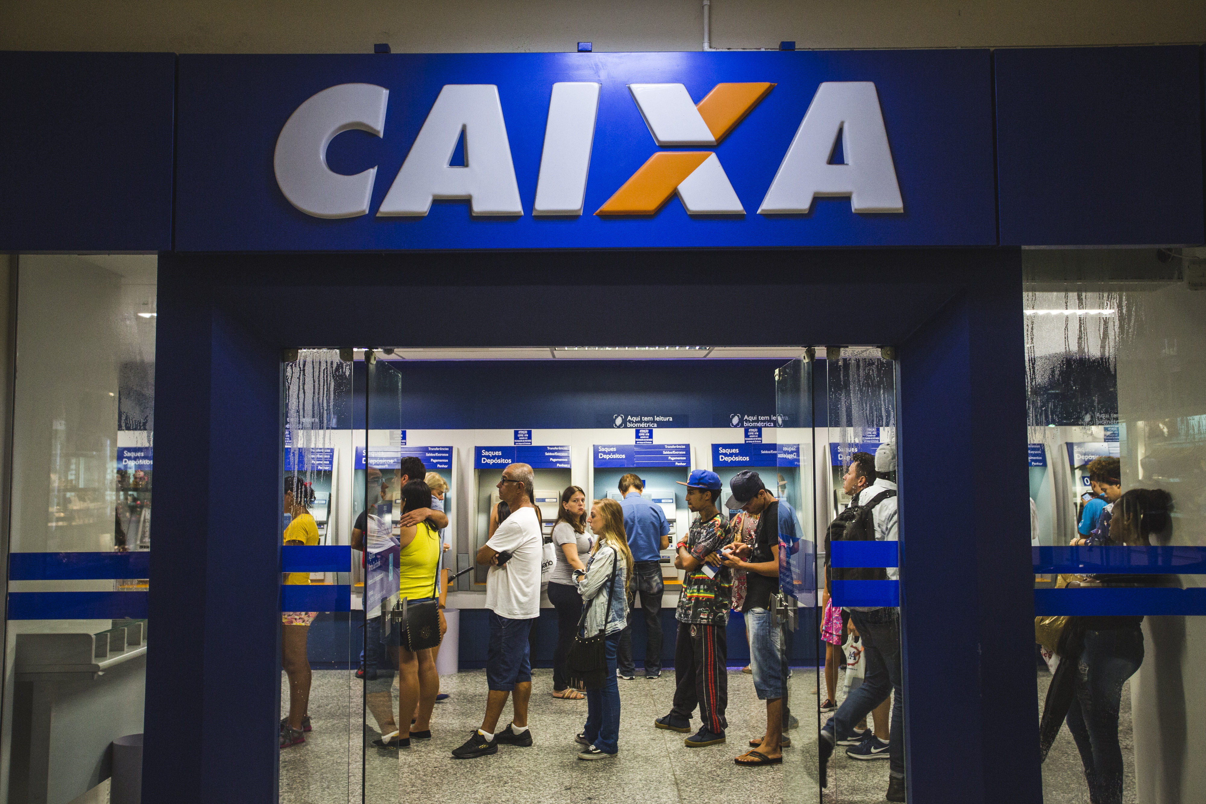 Caixa Econômica começa a pagar hoje abono do PIS/Pasep