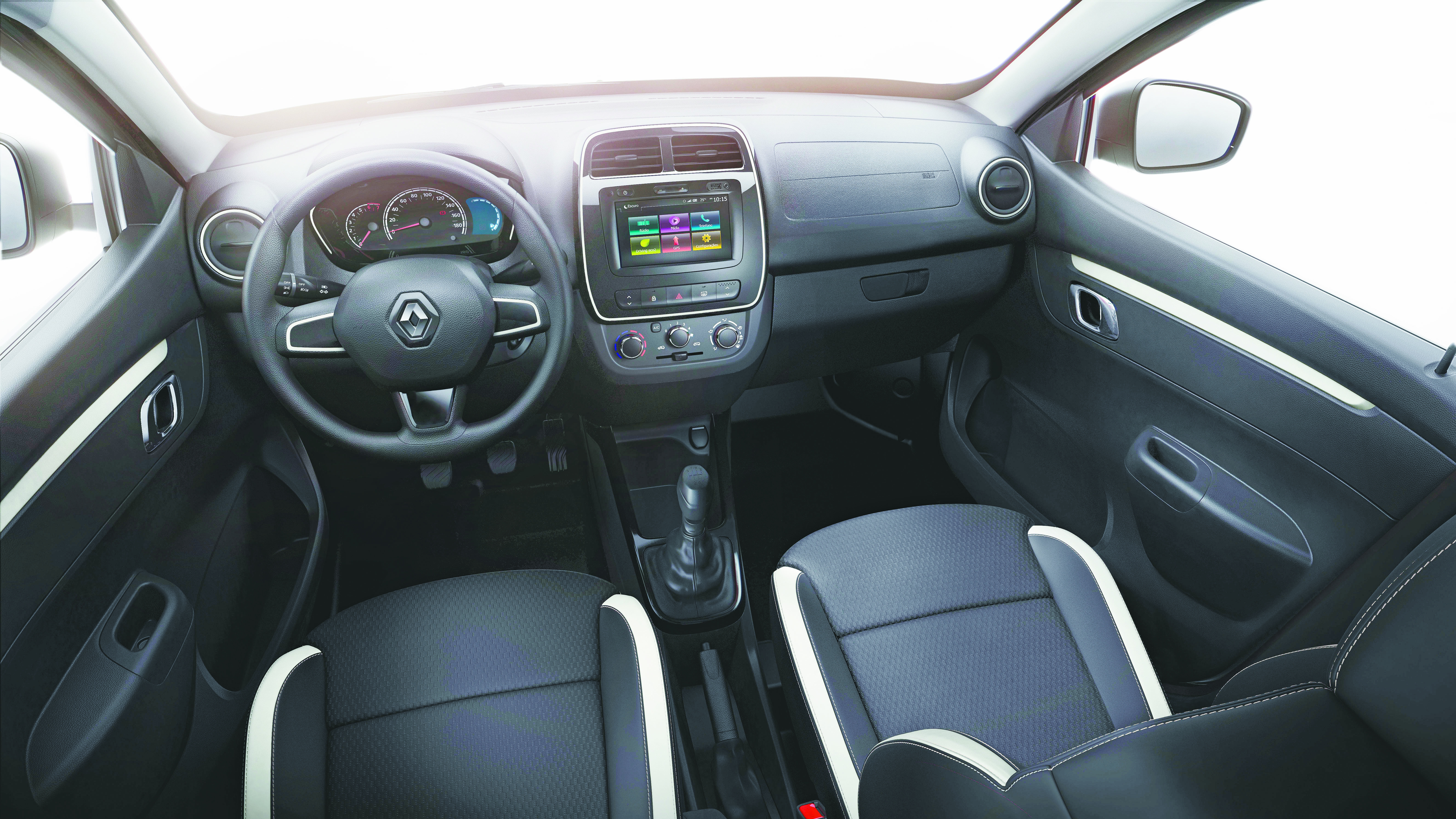 Media Nav é item de série da Intense, a versão top de linha do novo compacto da Renault - Renault/Divulgação/ND