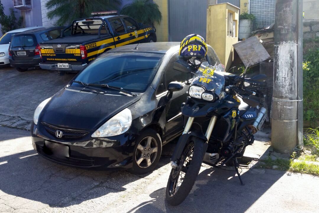 Três homens envolvidos em furtos são detidos na br-101, em são josé