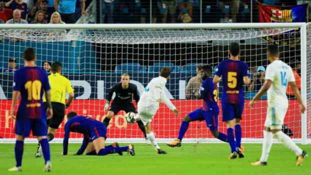 Barcelona e Real Madrid prometem protagonizar guerra no futebol