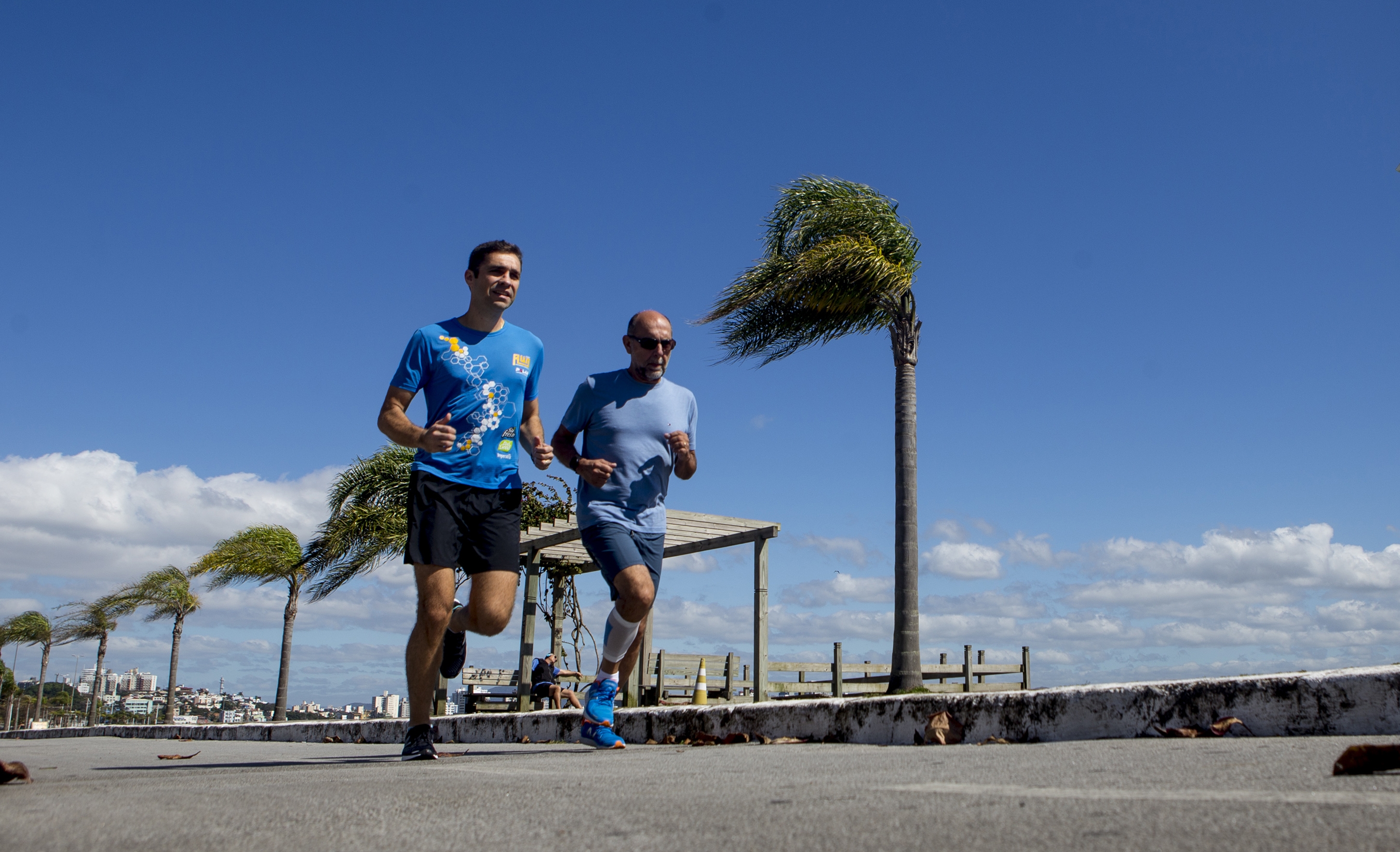 Maratona em família: genro, sogro e cunhado participam de prova em  Florianópolis