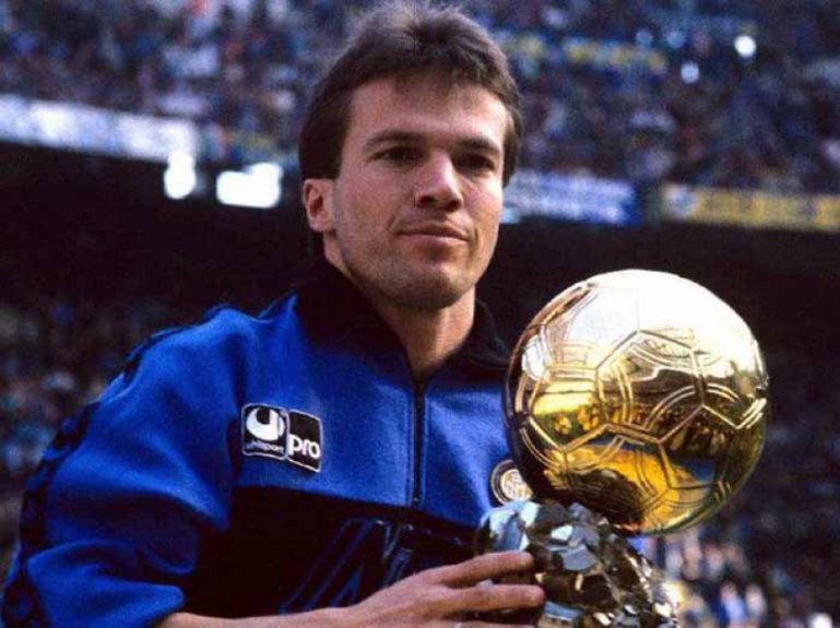  1991 - Lothar Matthaus venceu na disputa o francês Jean-Pierre Papin, que ficou em 2ª lugar e o inglês Gary Lineker terminou em 3ª lugar - (Foto: Divulgação/Inter de Milão) 