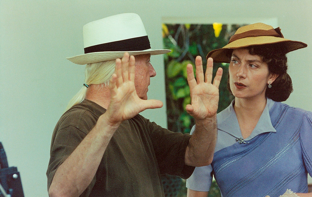 Sylvio Back dirige a atriz Ruth Rieser em “Lost Sweig”, que trata do emblemático suicídio do escritor Stefan Zweig e da mulher Lotte - Acervo Sylvio Back/Divulgação/ND
