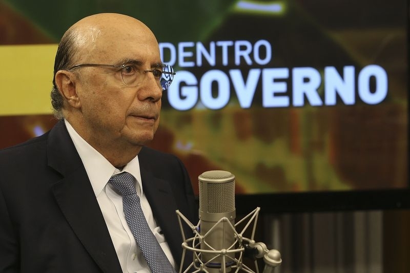 O ministro Henrique Meirelles concedeu entrevista ao programa Por Dentro do Governo, em Brasília - Antonio Cruz/ Agência Brasil