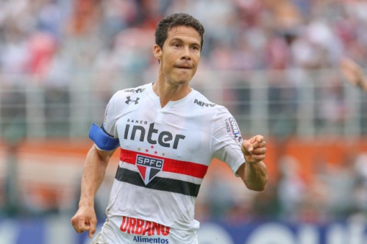 Hernanes na lista dos craques brasileiros mais caros de 2013 – Foto:Jales Valquer/Fotoarena/Lancepress!)