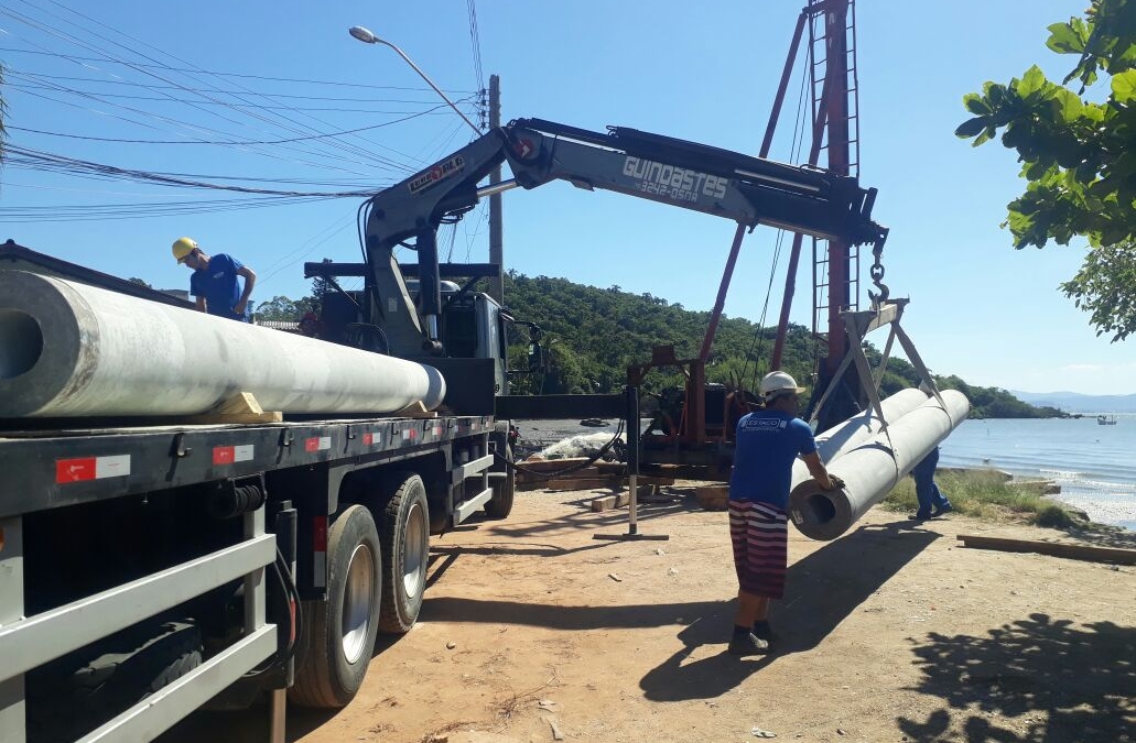 Florianópolis Recebe Estacas Que Serão Usadas Na Obra Do Trapiche Do