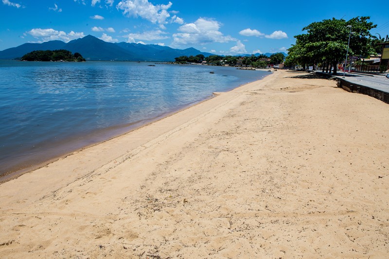Casal é sequestrado à luz do dia e feito refém por 4 horas na Grande Florianópolis