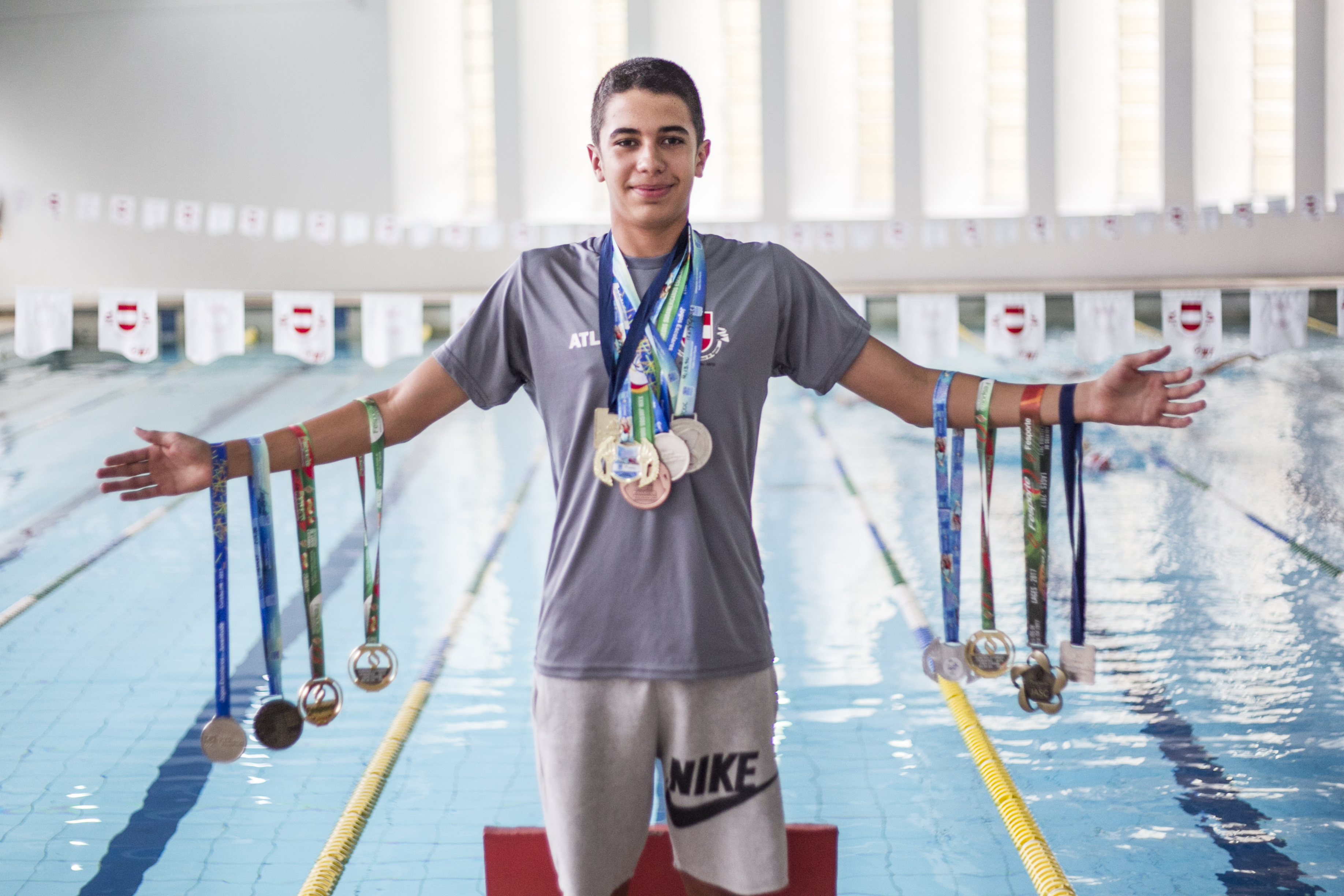 Natação de Chapecó conquista medalha em competição nacional - Chapecó -  Unochapecó