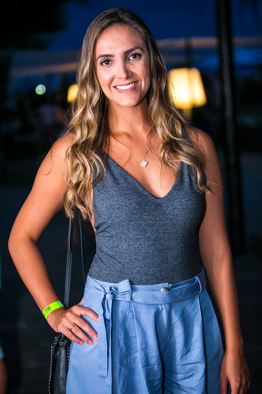 Fernanda Macario - Adriel Douglas