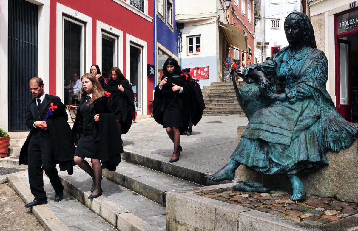 Estudantes podem ingressar em universidades de Portugal com nota do Enem