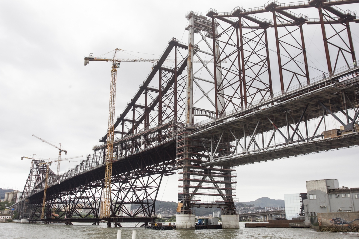 Restauração da ponte Hercílio Luz, em Florianópolis, terá aditivo de mais R$ 37 milhões