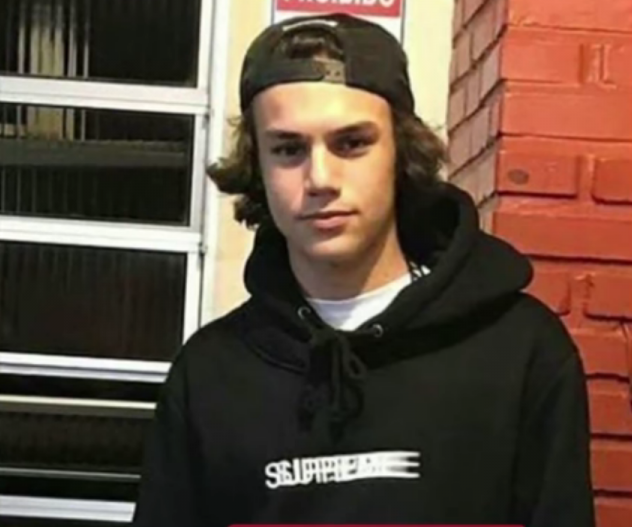 Jovem foi visto pela &uacute;ltima vez ap&oacute;s deixar a casa noturna, no bairro Kobrasol - Reprodu&ccedil;&atilde;o/RICTV/Divulga&ccedil;&atilde;o/ND