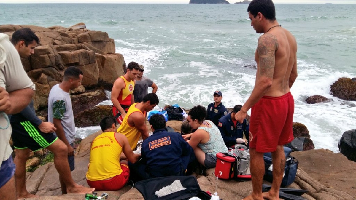 Bombeiros Formam 80 Guarda Vidas Para A Temporada Em Florianópolis 