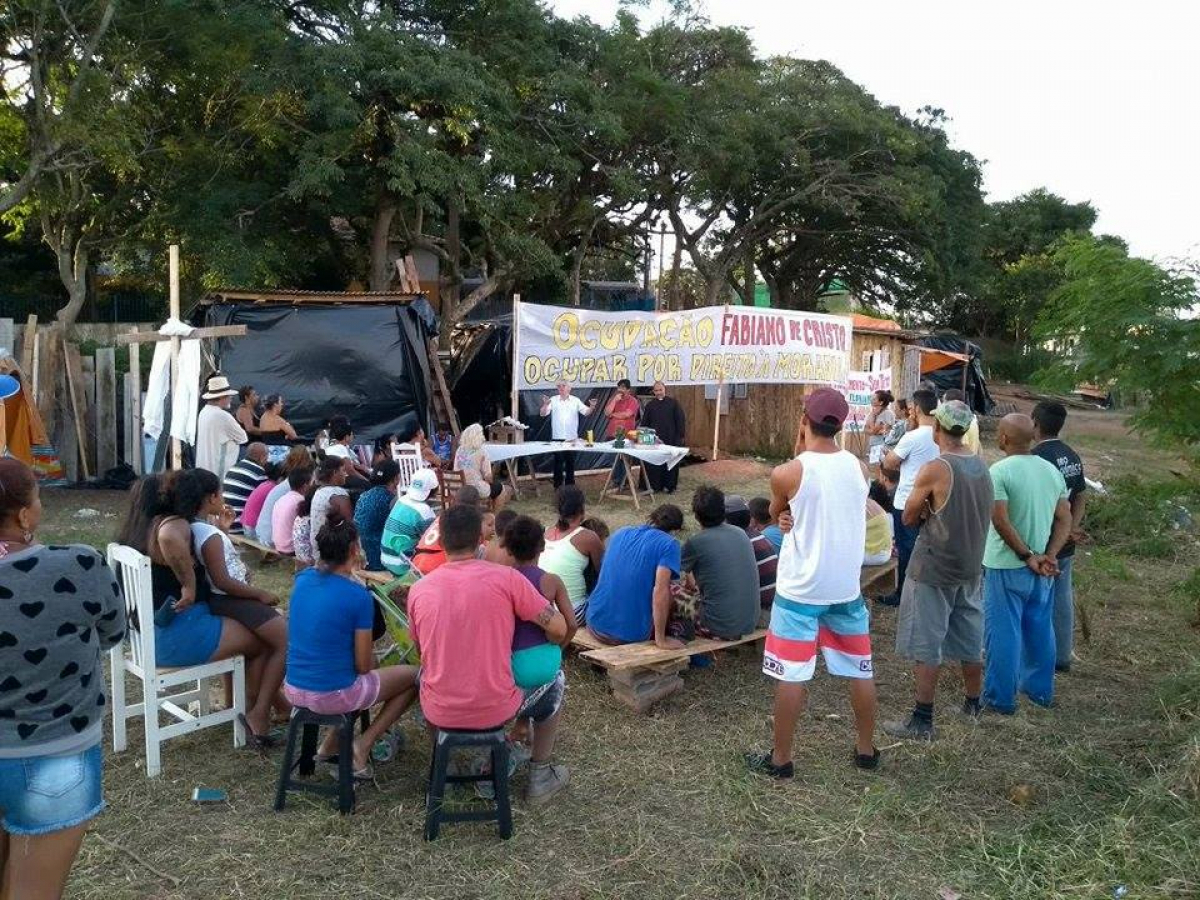 Missa de apoio ao ato foi realizada neste domingo, com a presen&ccedil;a do padre Vilson Groh - Francisco Alano/Divulga&ccedil;&atilde;o/ND