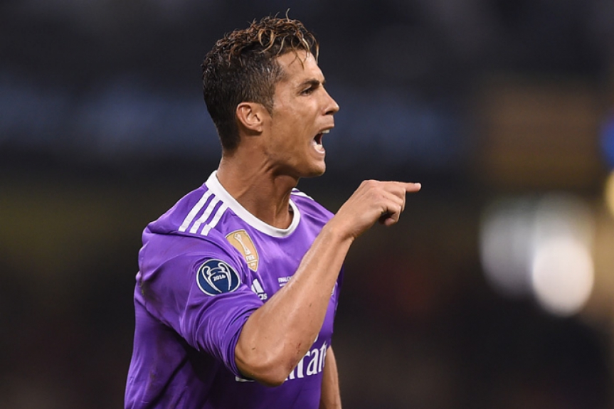 Cristiano Ronaldo foi &iacute;dolo no Real Madrid&nbsp; – Foto: (Foto: AFP/FILIPPO MONTEFORTE)