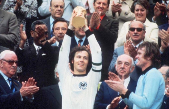 Beckenbauer foi um craque – Foto: (Foto: Reprodu&ccedil;&atilde;o de internet)