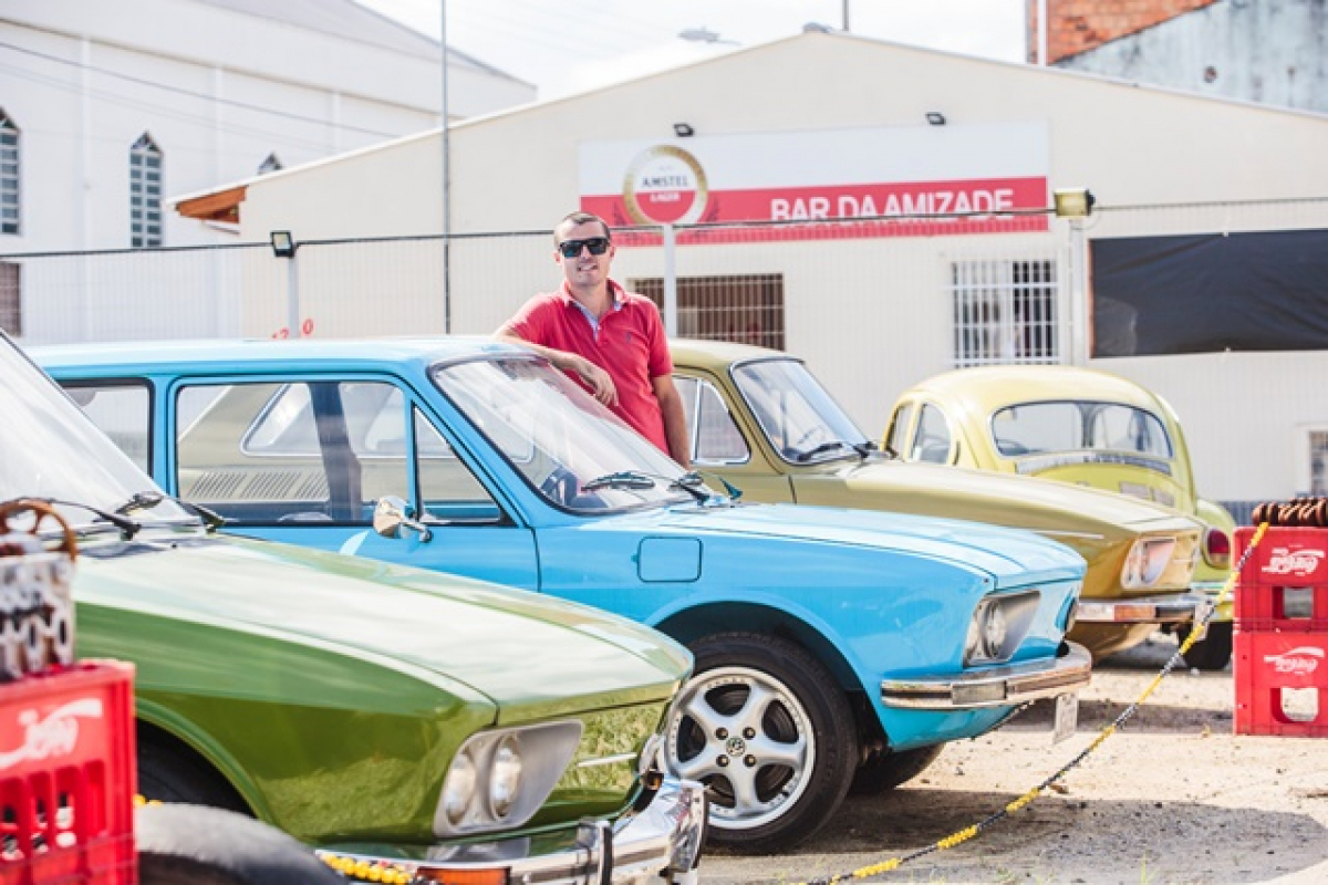 Carros Antigos - Daniel Queiroz/ND 
