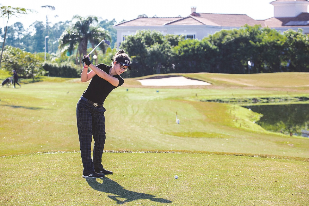 Quais são os equipamentos para jogar golfe? – Costão Golf Club