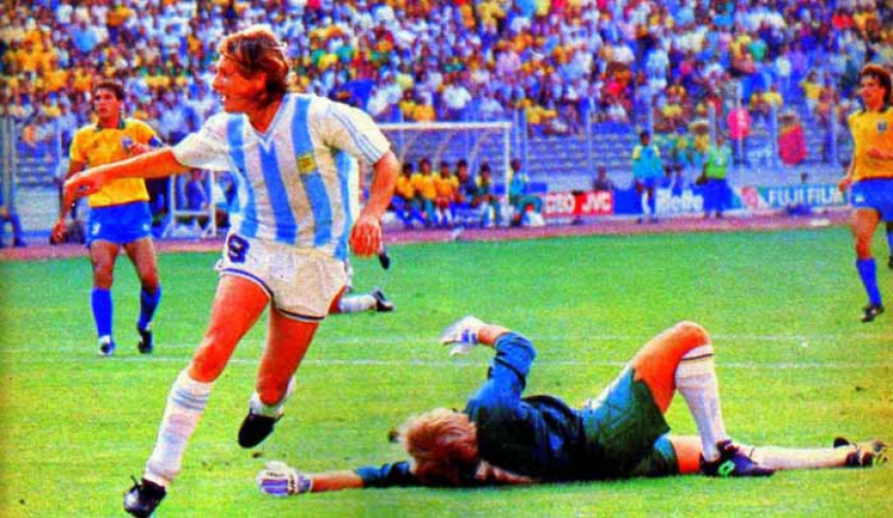 Claudio Caniggia derrubou o Brasil na Copa do Mundo de 1990, na Itália (Foto: Reprodução)