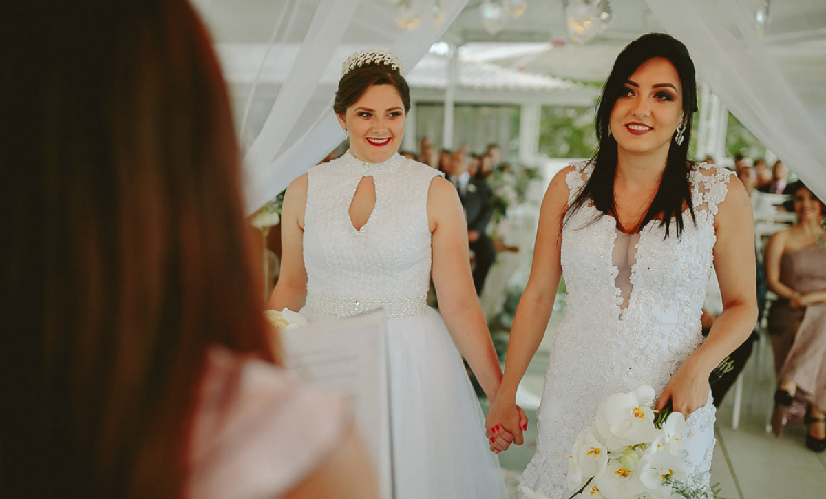 Pedido mais recente de anulação é do casamento de Adrieli (à esq.) e Anelise SchonsOBITUÁRIO - Arquivo Pessoal/ND
