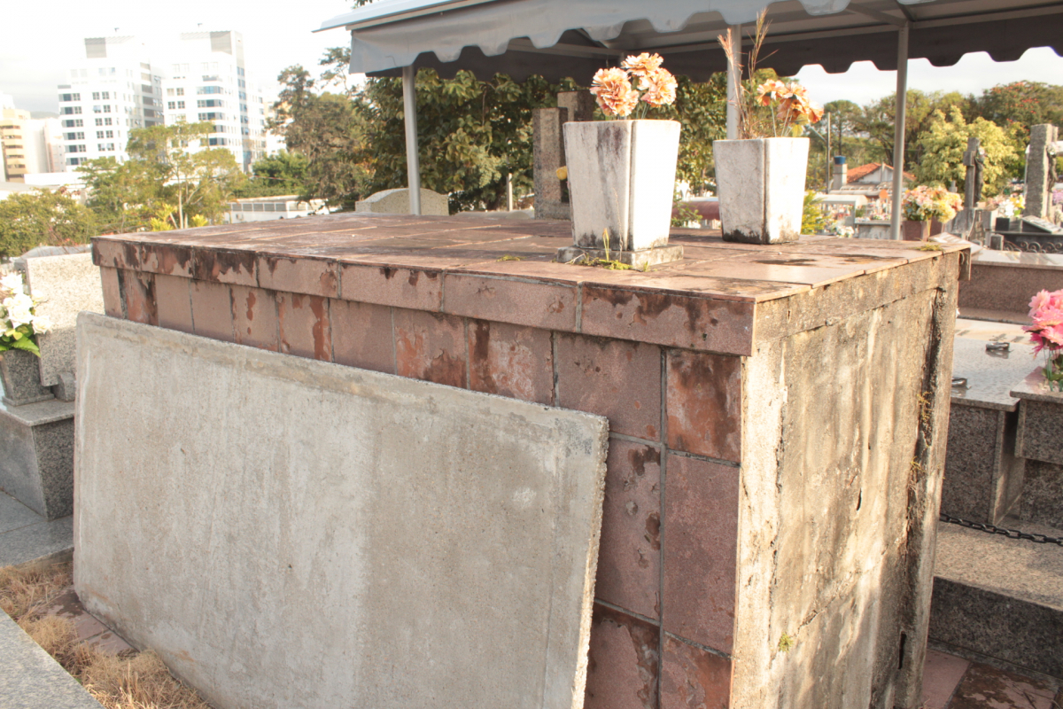 Hospital declara idosa morta por Covid-19, mas ela reaparece em asilo