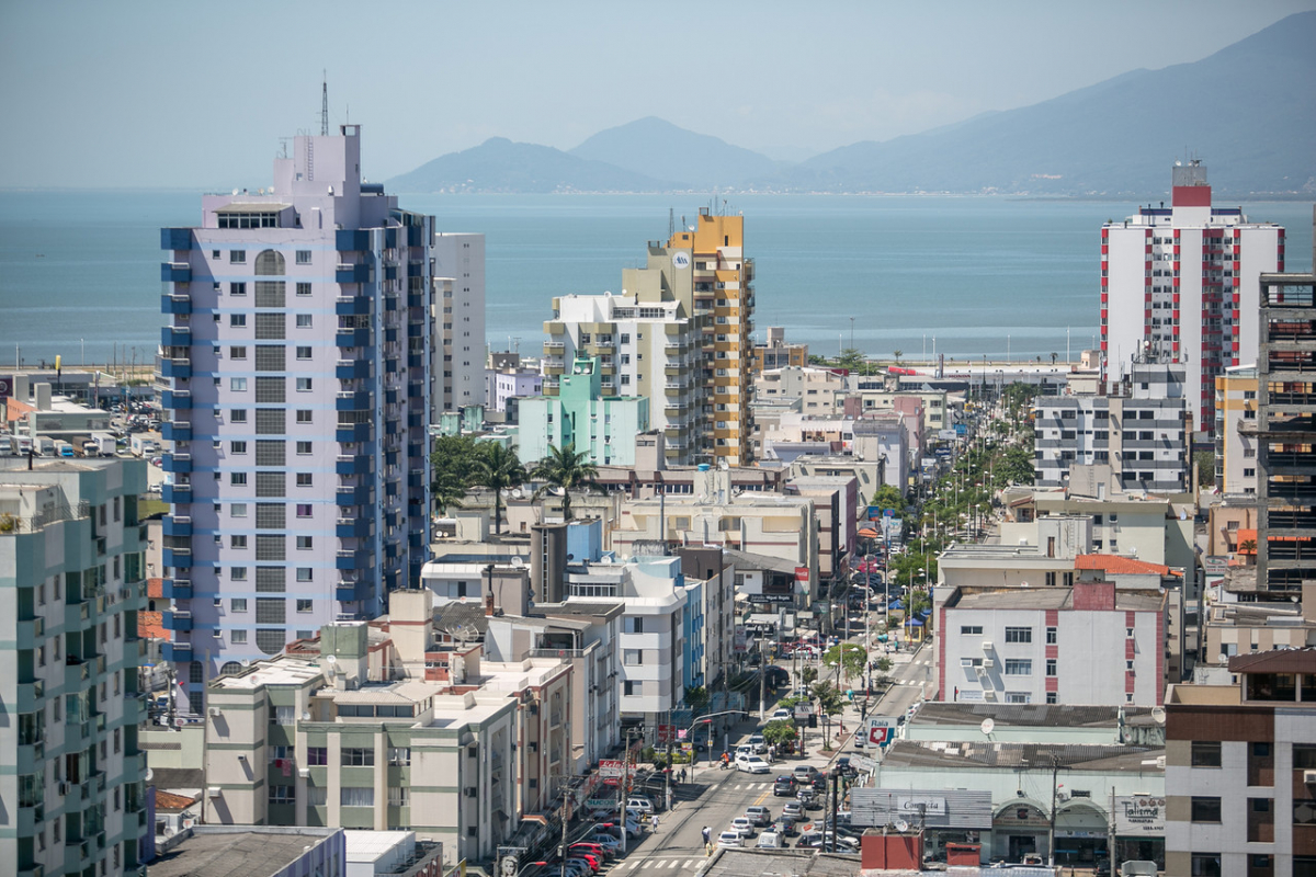 Queda na Selic deixa investimento em aluguéis mais atrativo