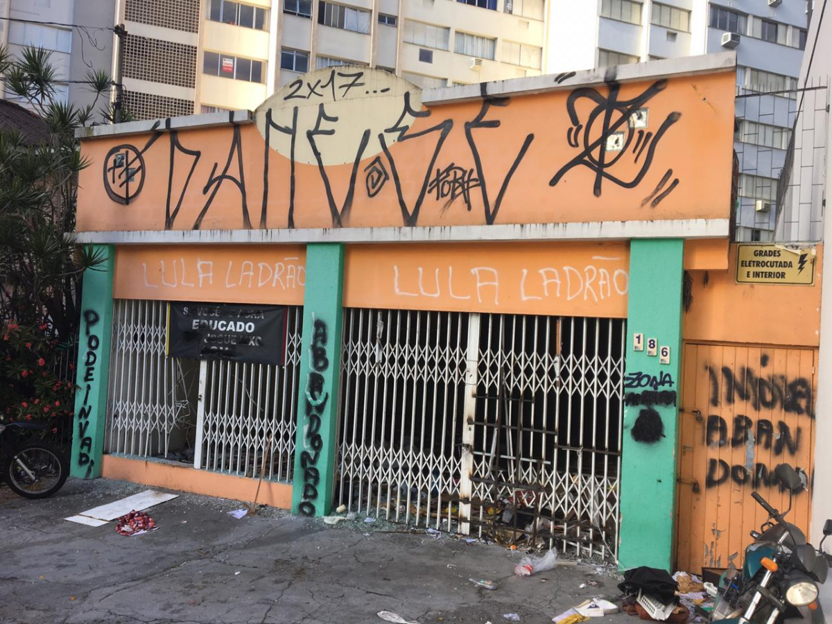 Imóveis abandonados em Florianópolis serão utilizados para moradia popular