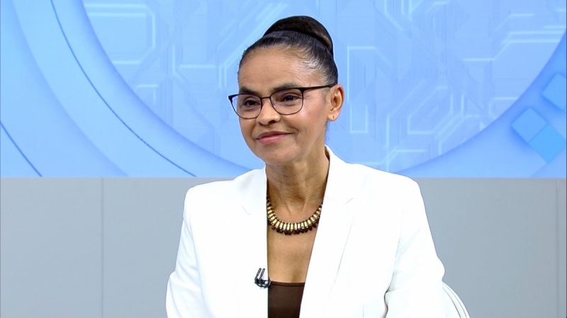 Em entrevista, ex-ministra do Meio Ambiente fala em humildade e olhar para as pol&iacute;ticas de meio ambiente. – Foto: Record TV