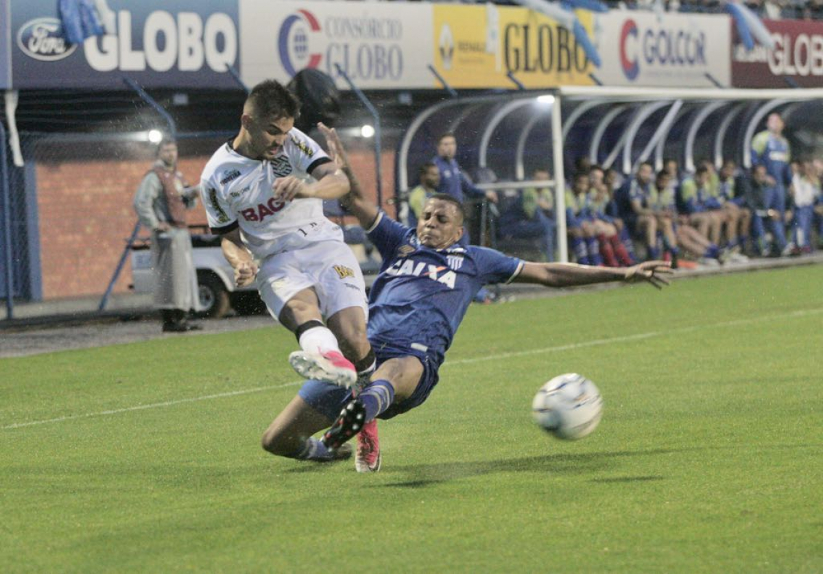 Com quase 450 jogos, Figueirense e Avaí jogam pela 1ª vez na semana do Natal