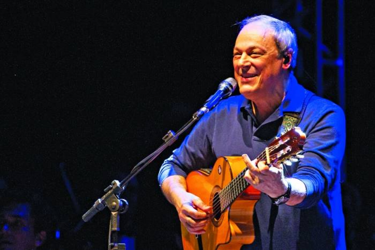 Nem Toquinho teria mais sossego no Carnaval de Floripa