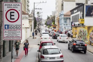 O que a prefeitura quer para o estacionamento rotativo de Florianópolis