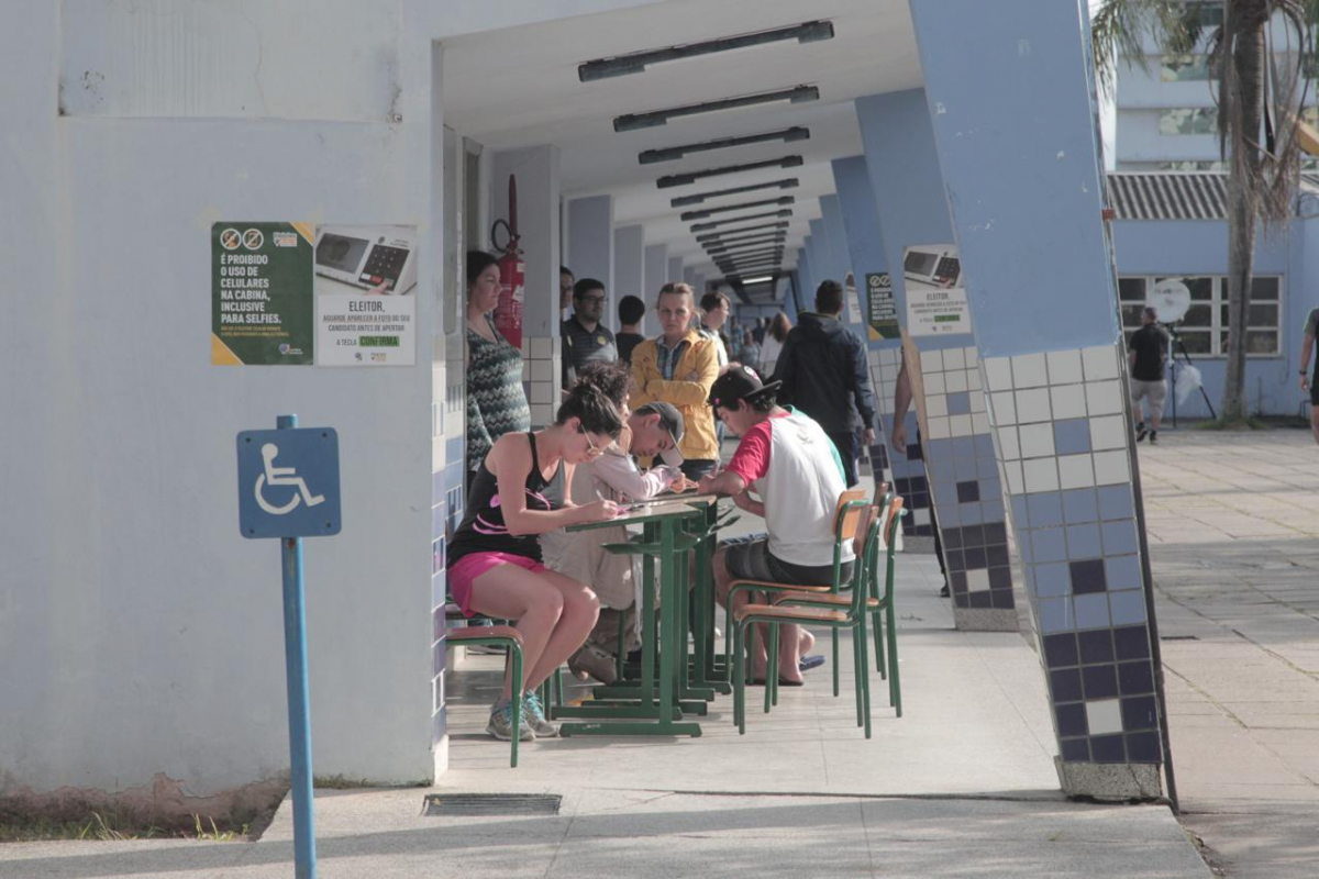 Missão da OEA critica fake news e atos de violência nas eleições