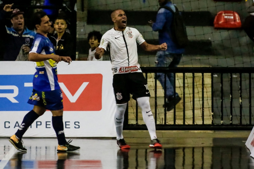 Magnus Futsal Sorocaba joga contra o Dracena pelo Campeonato