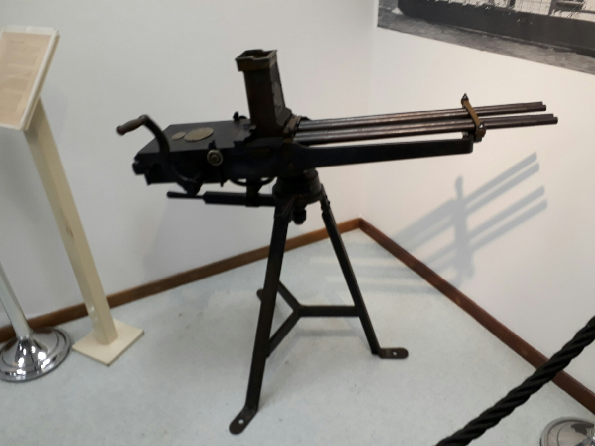 Metralhadora mec&acirc;nica Nordenfelt, utilizada durante os conflitos da Revolu&ccedil;&atilde;o Federalista. Faz parte do acervo do Museu de Armas da PM Major Lara Ribas – Foto: Carlos Dami&atilde;o/Divulga&ccedil;&atilde;o/ND