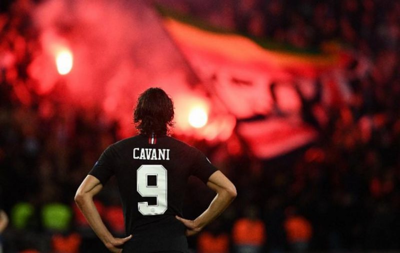 Cavani foi outro nome de peso que deu adeus ao Manchester United. Aos 35 anos, o centroavante uruguaio conserva o faro de artilheiro. - Divulgação/ND