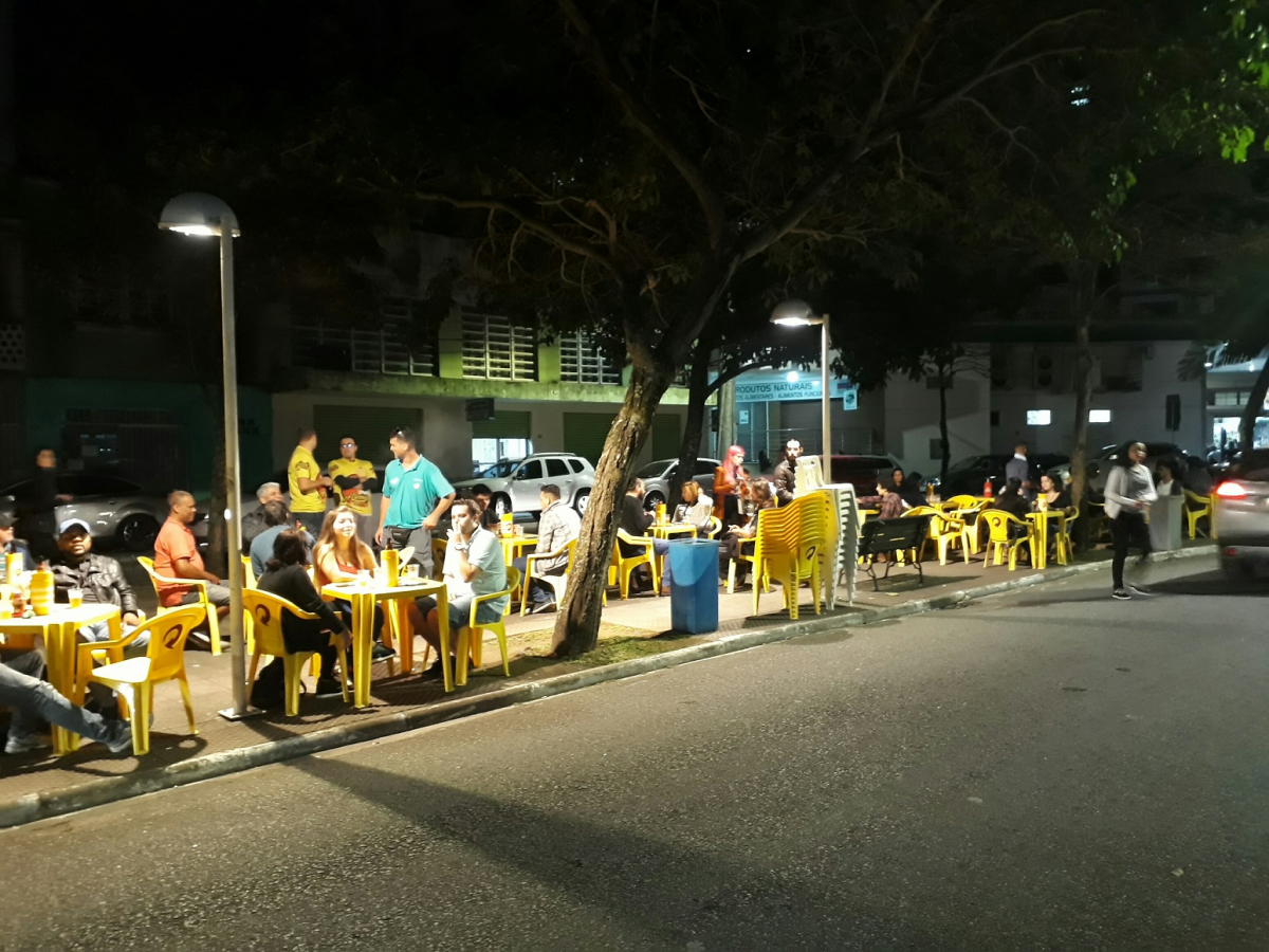 Prefeito sanciona lei que cria Via Gastronômica da avenida Hercílio Luz, em Florianópolis