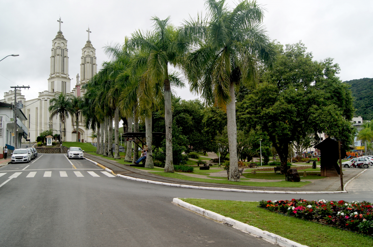 28% das cidades com Covid-19 em Santa Catarina são pequenas e sem UTIs